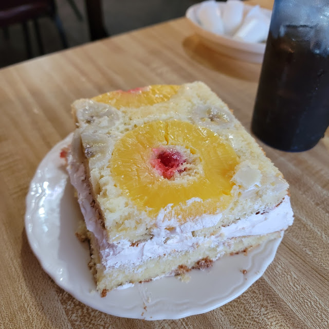 Banana Split Gob Cake