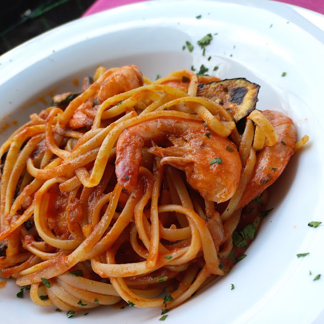 Su Richiesta Spaghetti Con Gamberi E Pomo