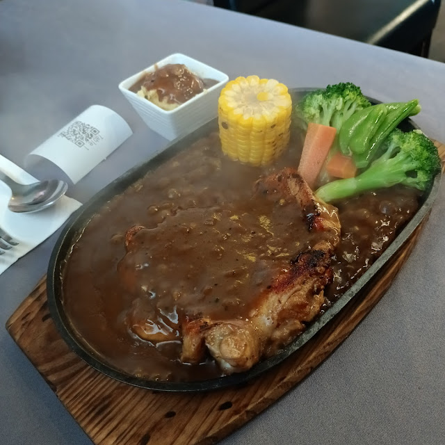 Sizzling Chicken Chop