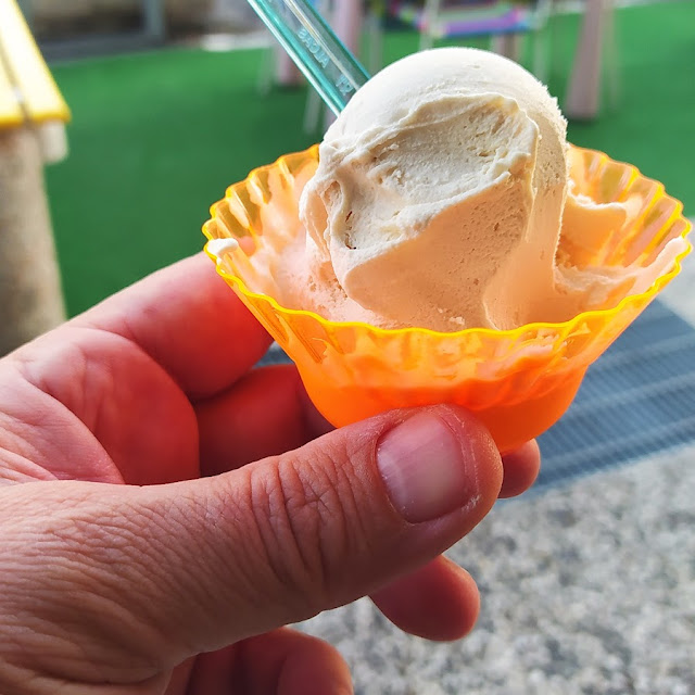 Pallina Di Gelato Alla Nocciola Oggi MI Andava Così
