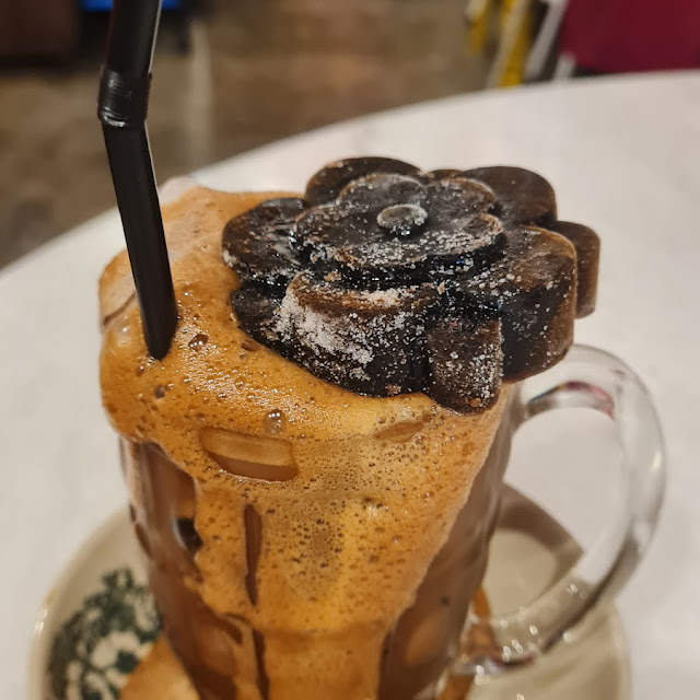Special White Coffee Iced Coffee