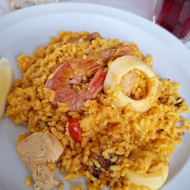 Paella Mixta
