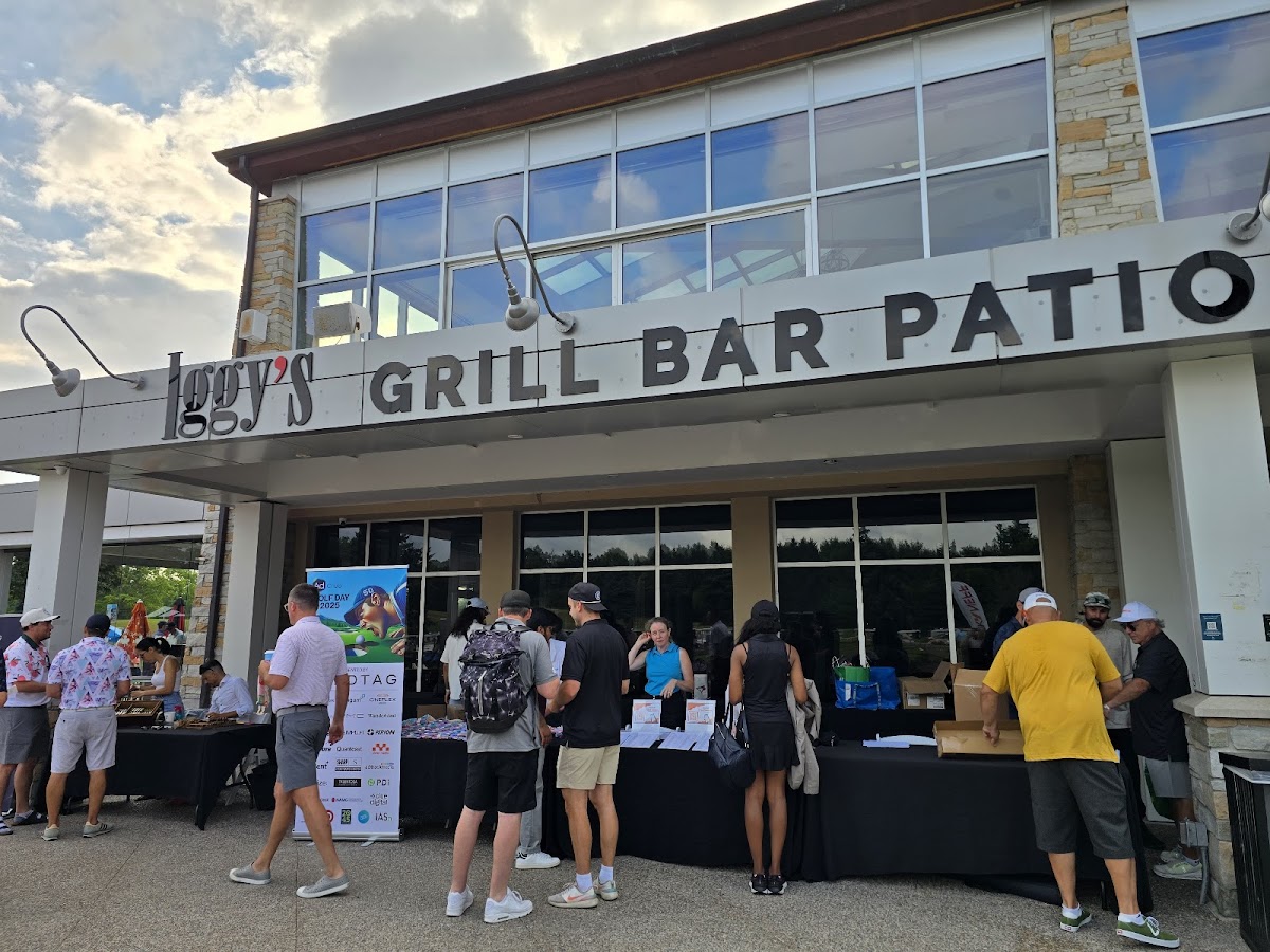 Iggy's Grill Bar Patio