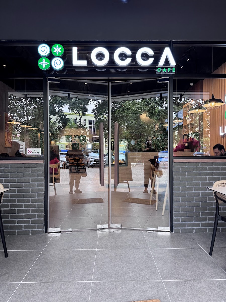 LOCCA Cafe Vista Alam
