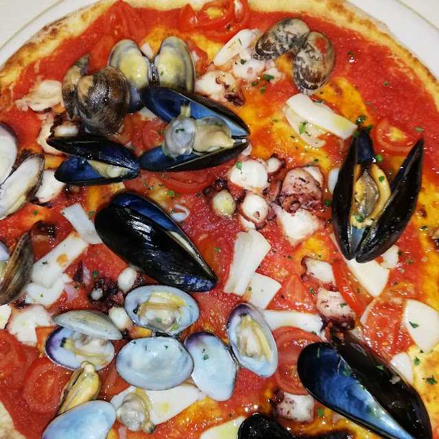 Pizza Ai Frutti Di Mare