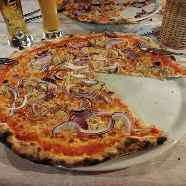 Pizza Tonno E Cipolla
