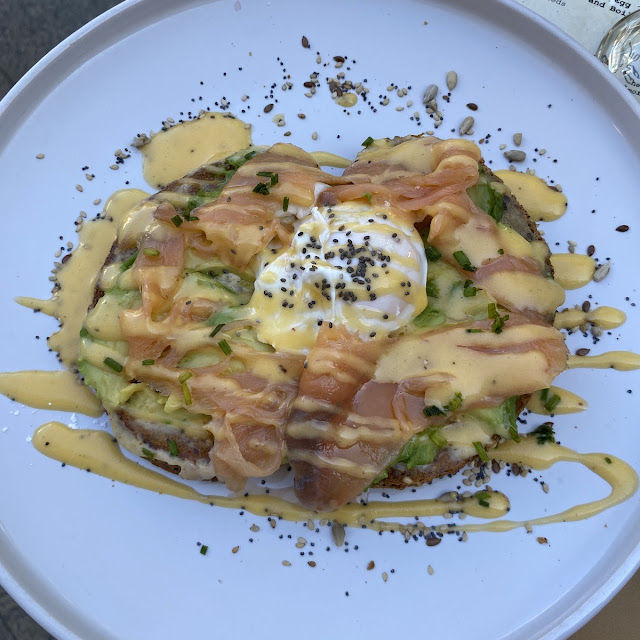 Eggs Benedict