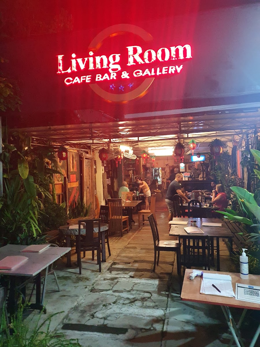 Living Room Cafe Bar & Gallery