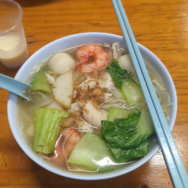 Combination Mee Hoon Soup