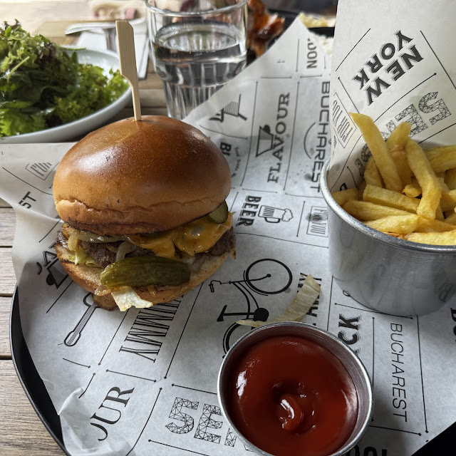 The Donbuger & French Fries