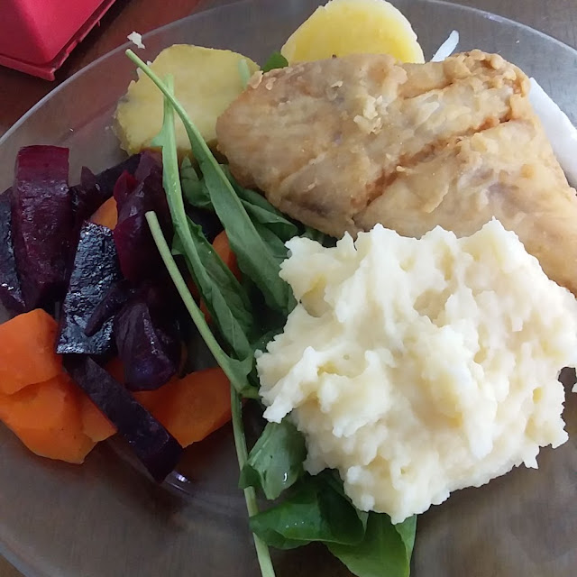 Salada Com Peixe