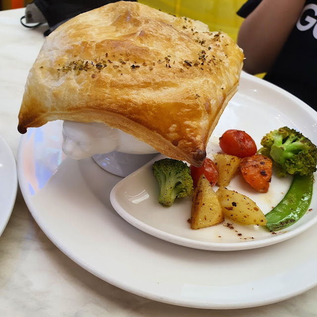 Gourmet Chicken Pie