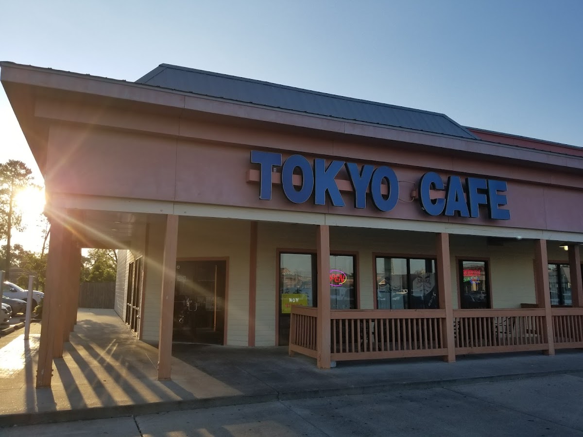 Tokyo Cafe