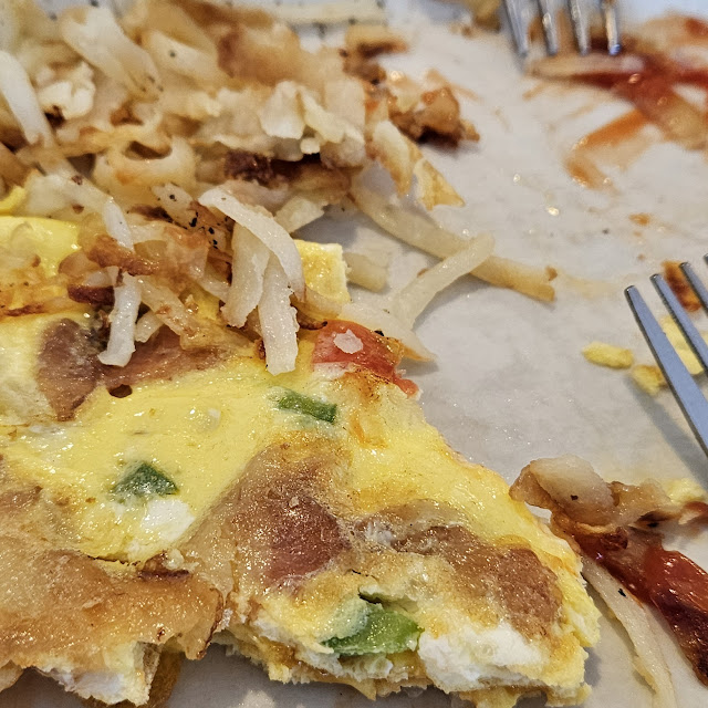 Veggie Omelette with Bacon