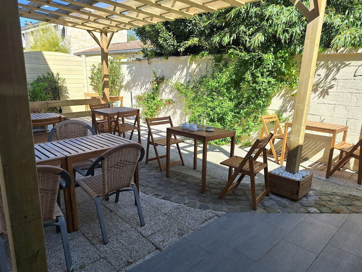 Chez Tess