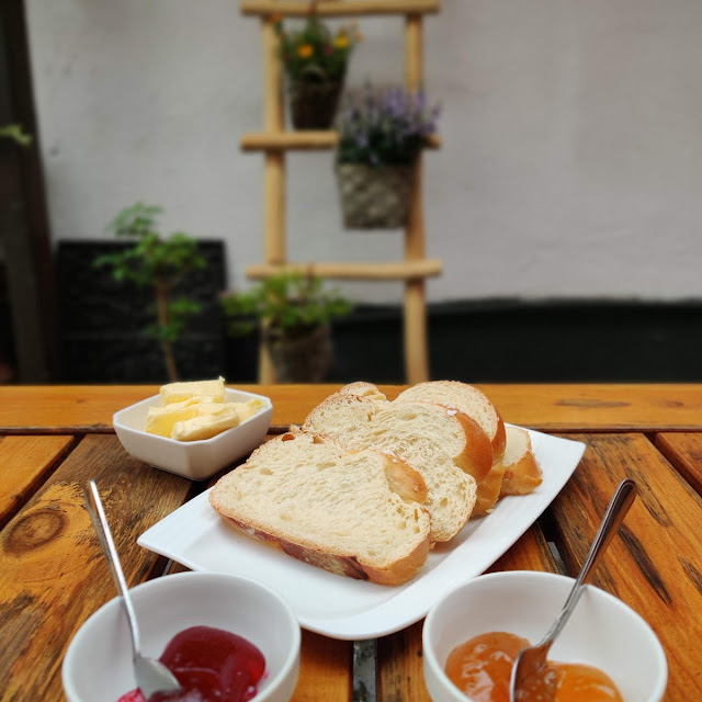 Hefezopf Mit Marmelade