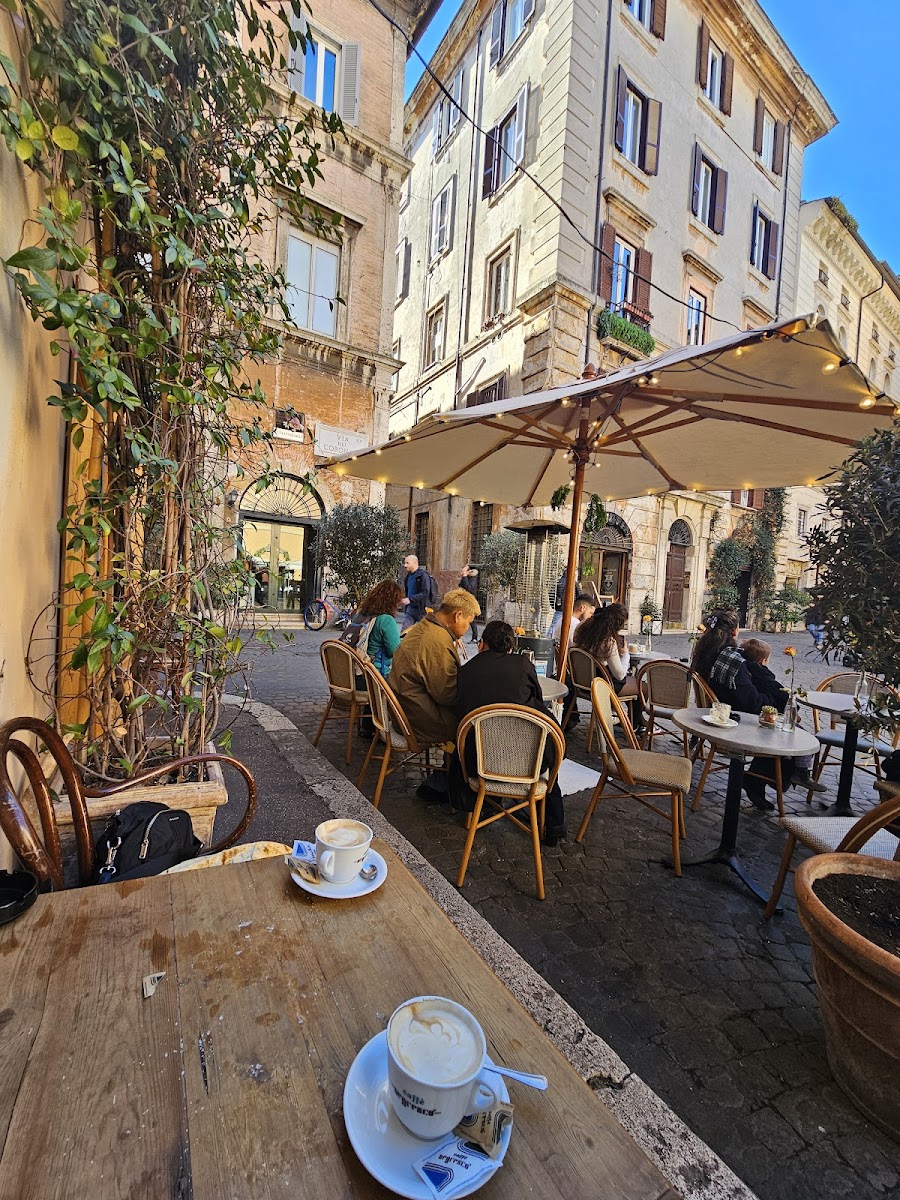Café di Piazza S. Simeone