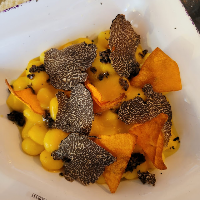Gnocchi Di Patate Con Crema Di Zucca E Tartufo