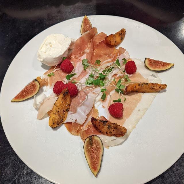 Burrata with Prosciutto