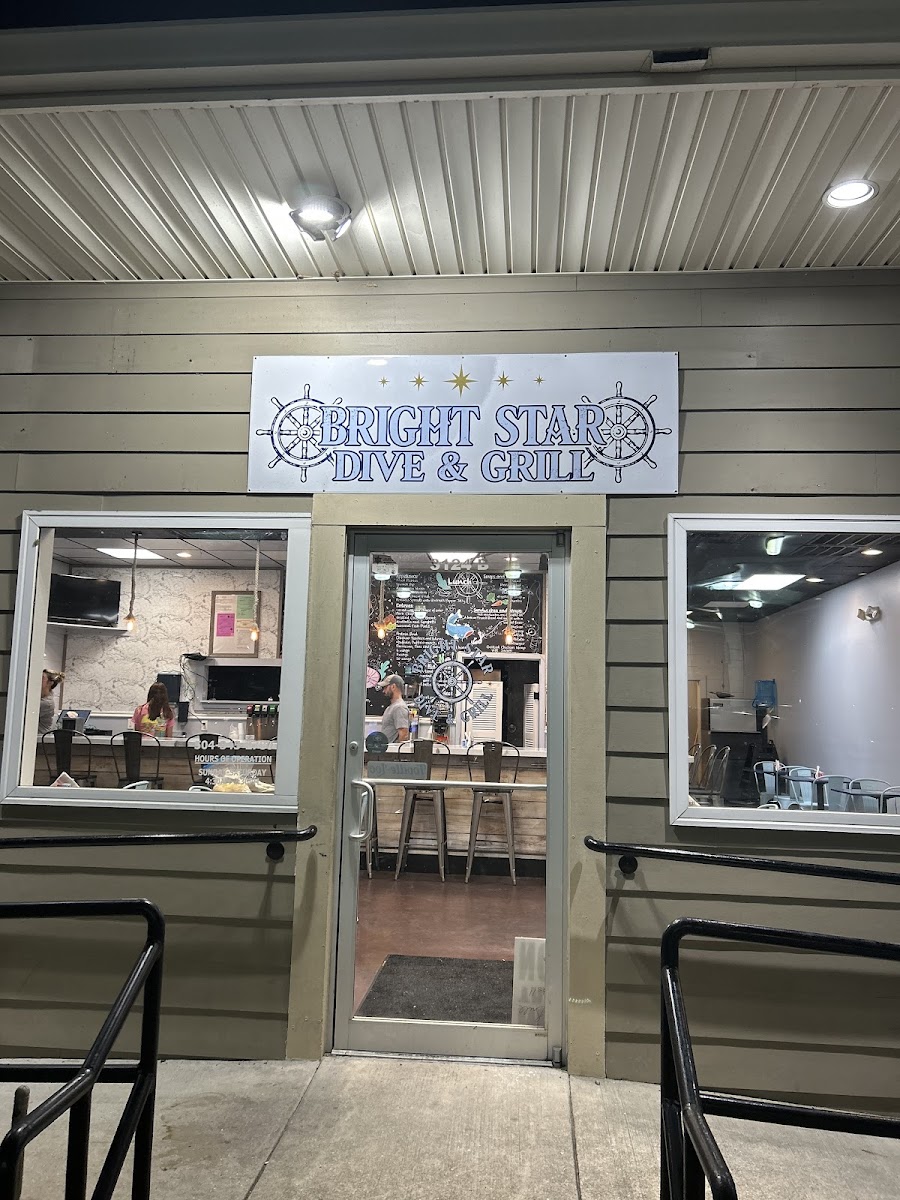 Bright Star Dive & Grill