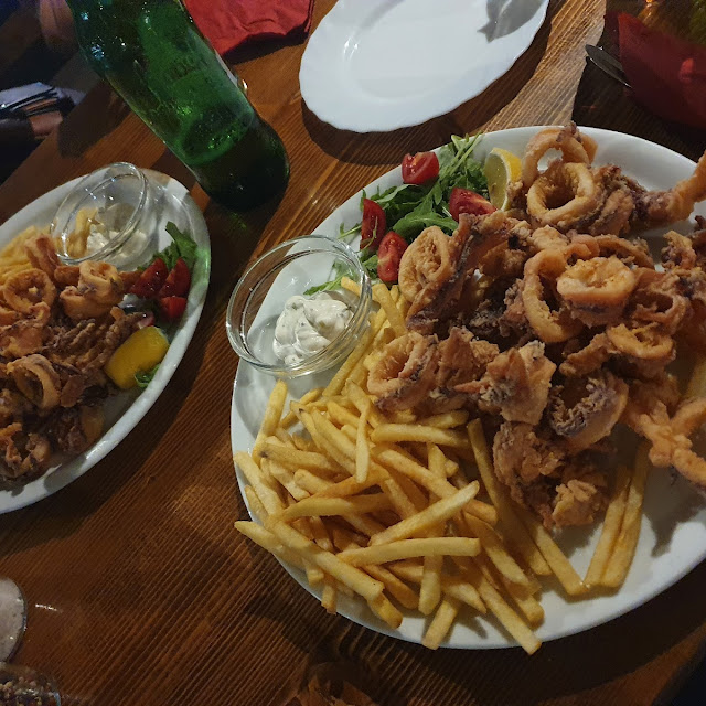 Calamari Fritti Patatine Fritte