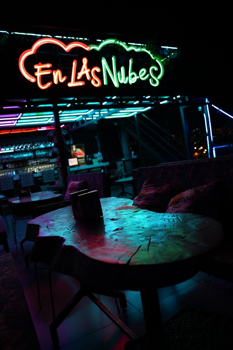En las nubes