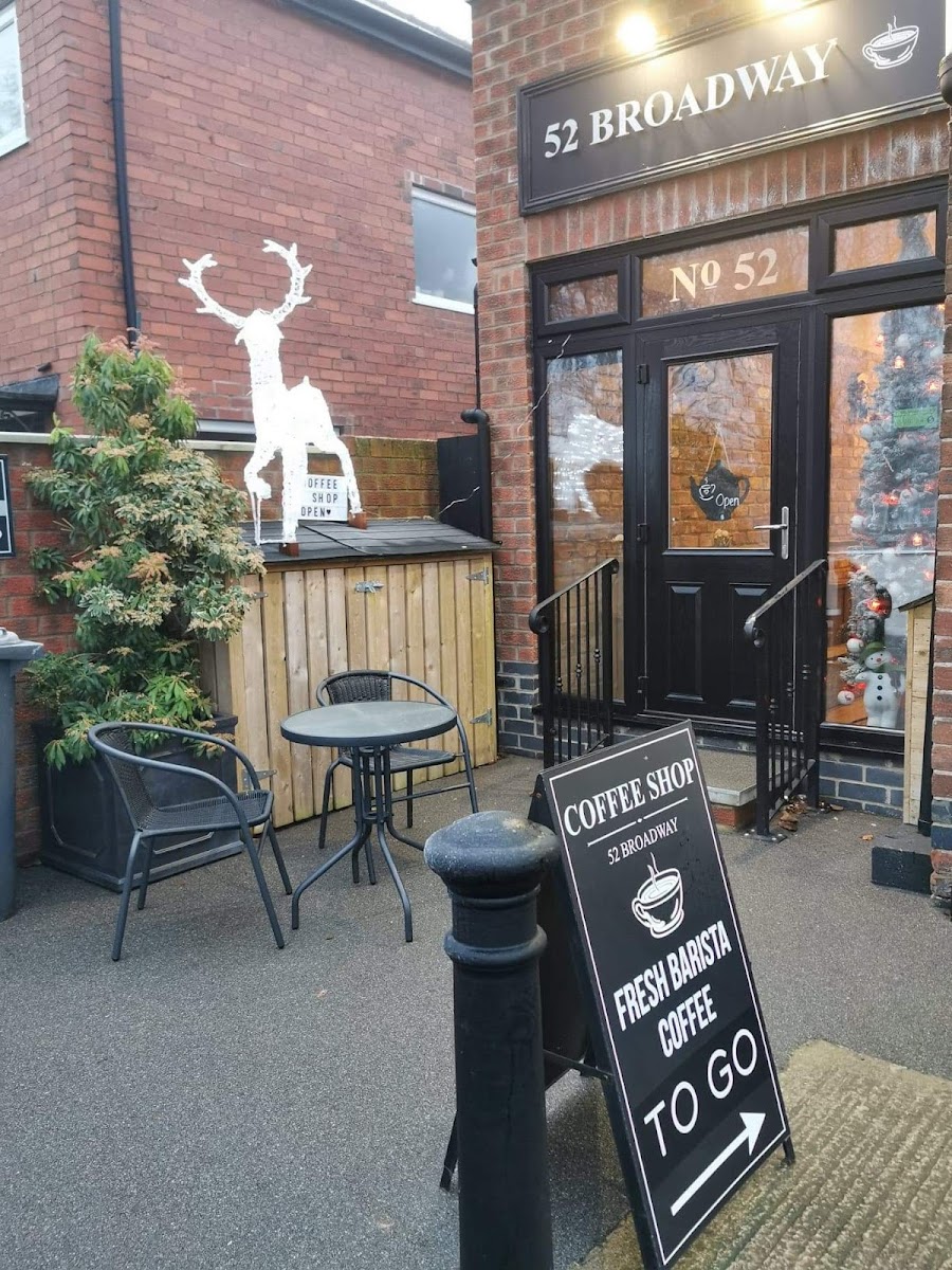 52 Broadway Coffee Shop