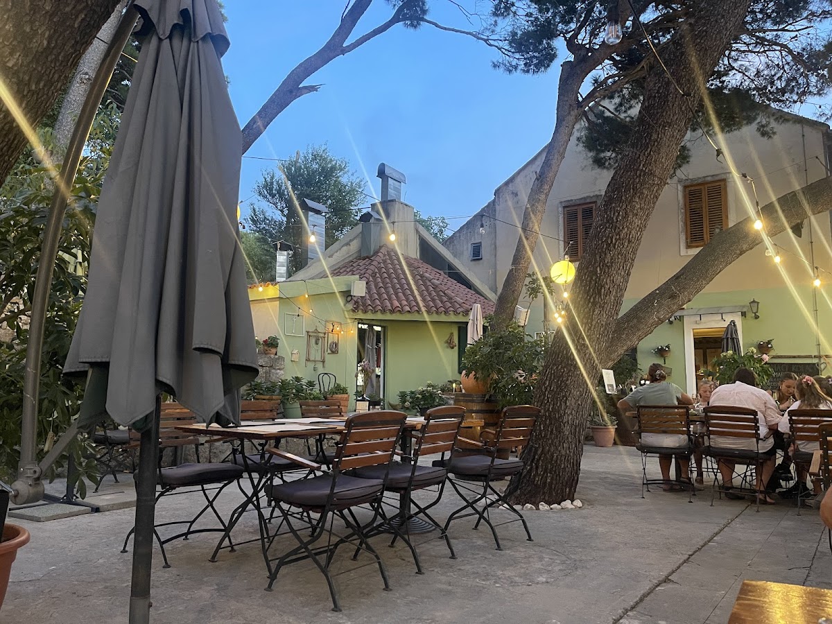 Restaurante Konoba Veza