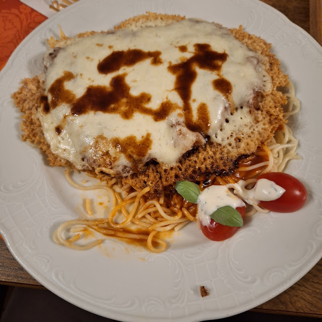 Schnitzel Spaghetti Mit Käse Überbacken