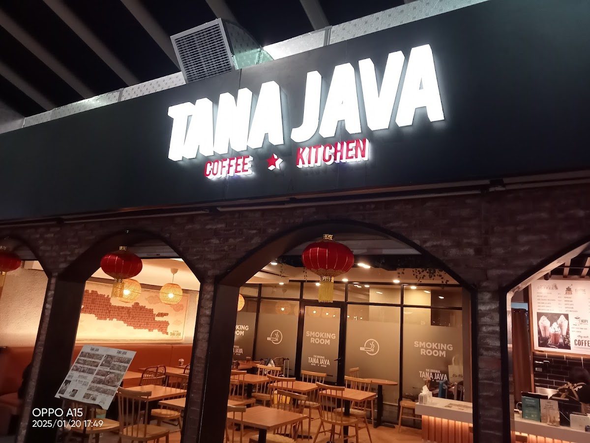Tana Java Bandara Soekarno Hatta Terminal 2D
