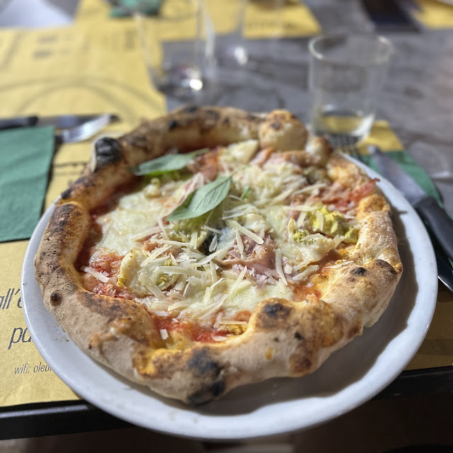 Pizza Ricciatella