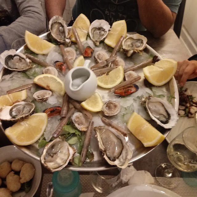 Antipasto Con Crudi Di Mare