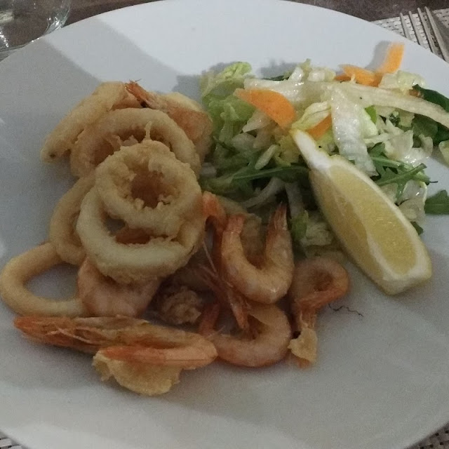 Frittura Di Calamari E Gamberi