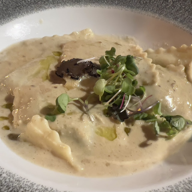 Raviolis de Boletus Con Trufa