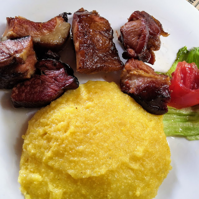 Pastramă De Oaie La Grătar