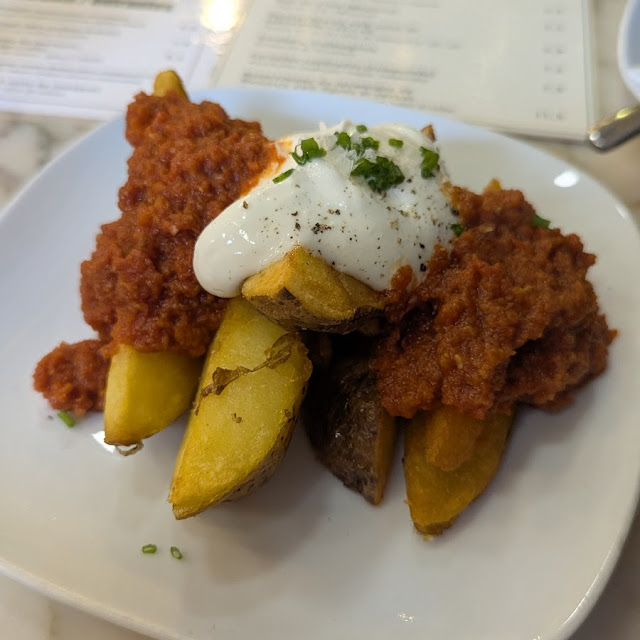 Patatas Bravas Con Sobrasada