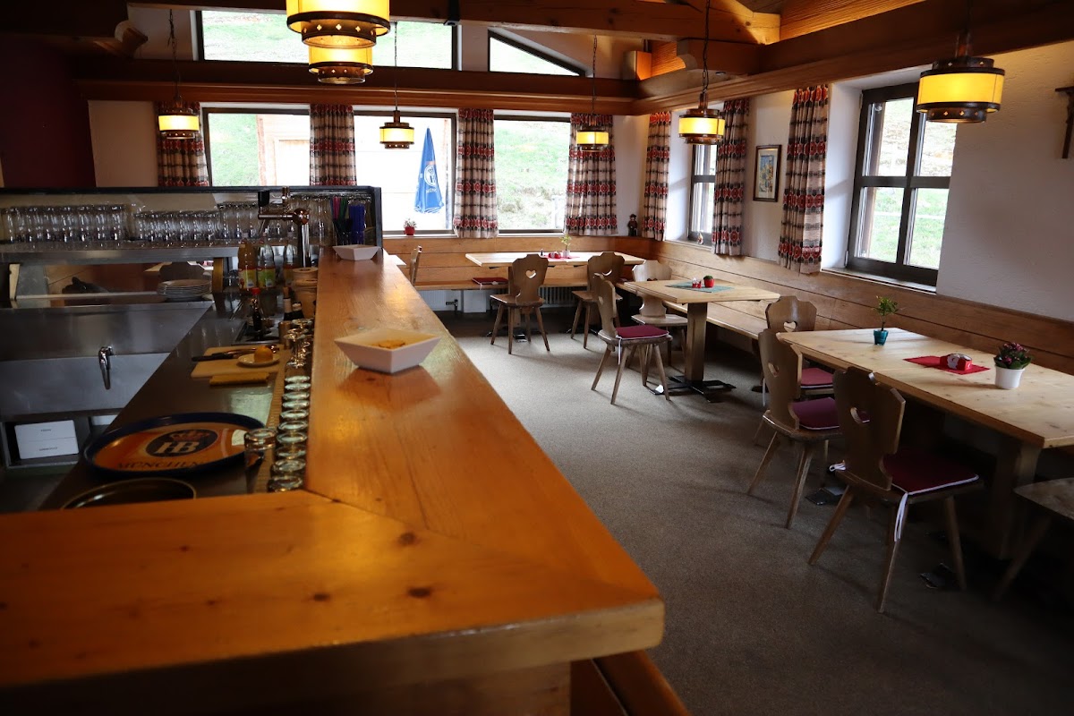Berggasthof Tarscher Alm