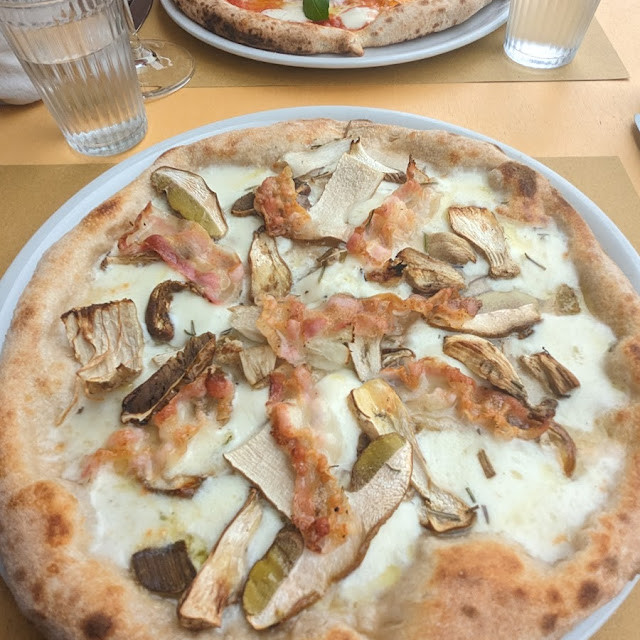 Porcini Mushrooms Bufalo Mozzarella