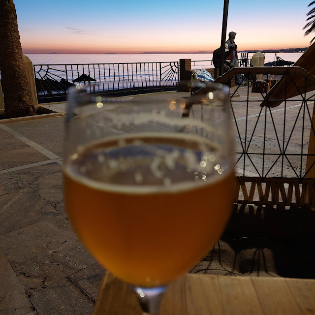 Cerveza Al Atardecer
