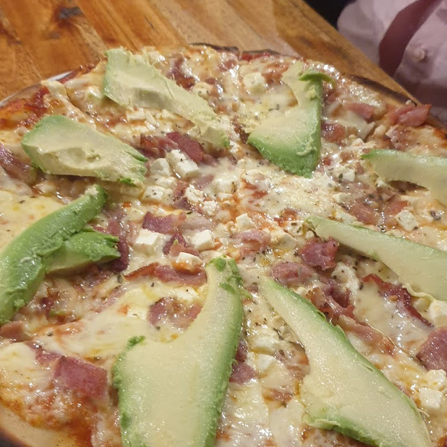 Bacon Avo & Fetta