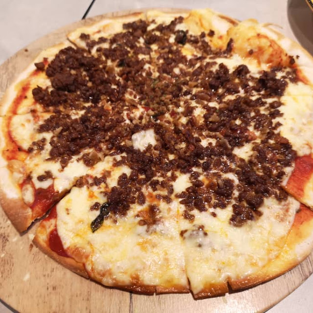 Thai Minced Pork Basil Pizza