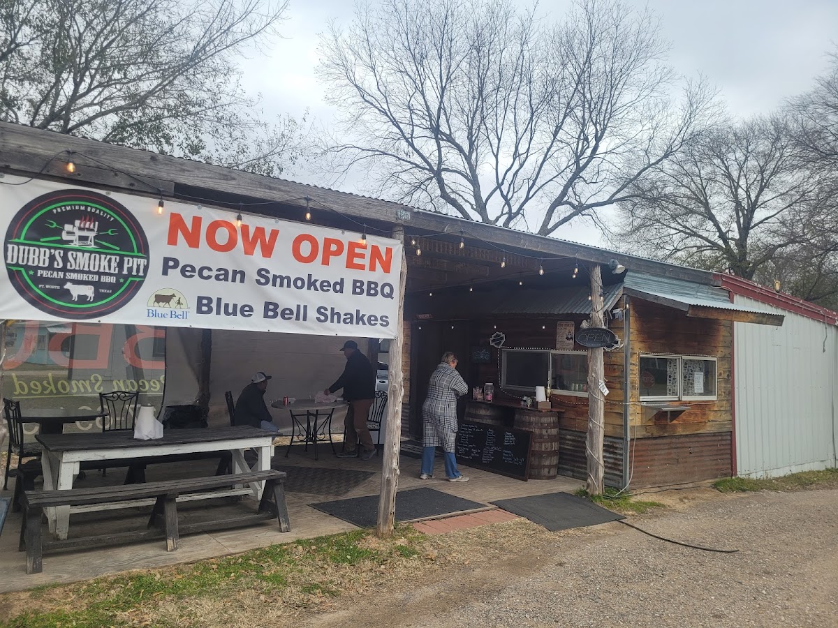 Dubbs Smoke Pit