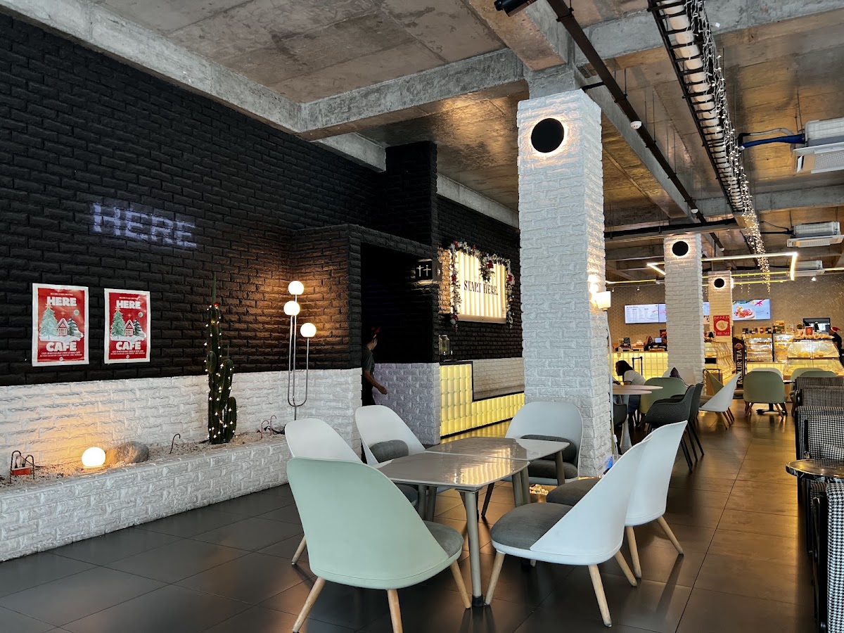 Here Cafe