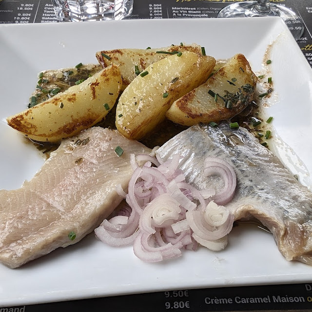 Harengs Et Pommes de Terre Au Beurre D'escargot
