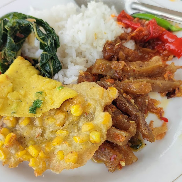 Oseng Merconnya Nagih Banget Pedess Gurih Bikin Pengen Nambah Dari Kulit Sapi Bukan Tetelan