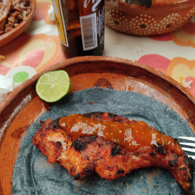 Conejo Adobado Ala Parrilla