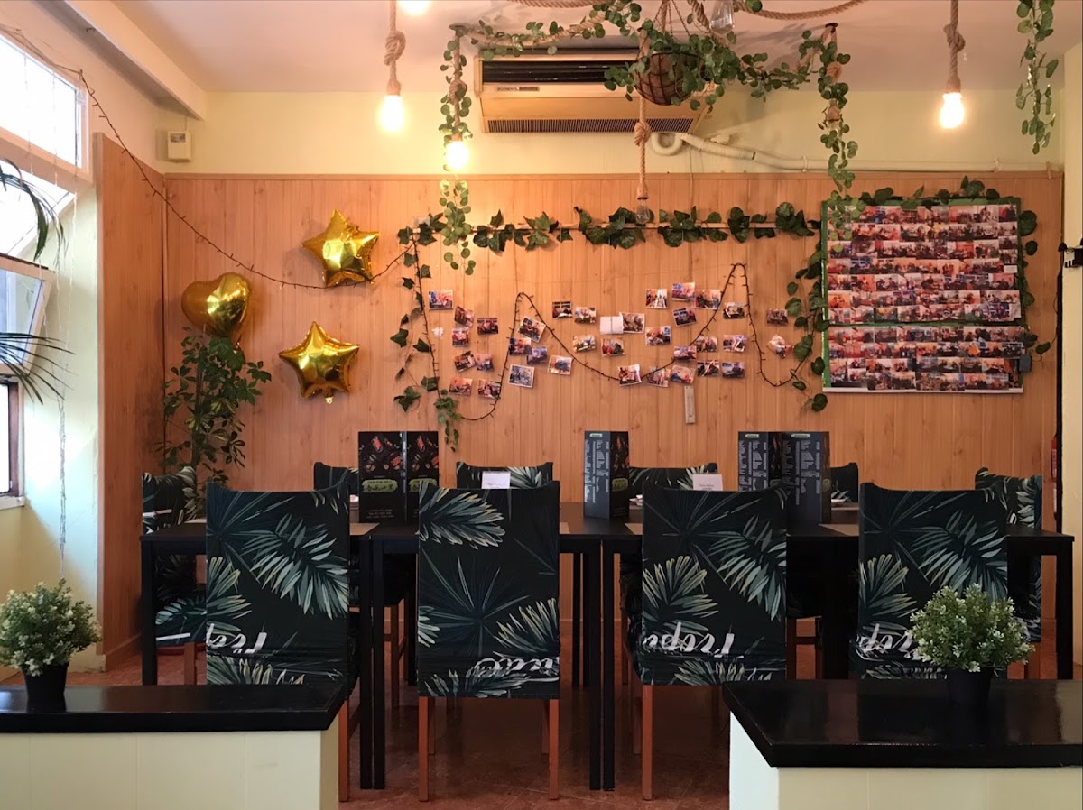 Restaurante Chun Feng Shi Li