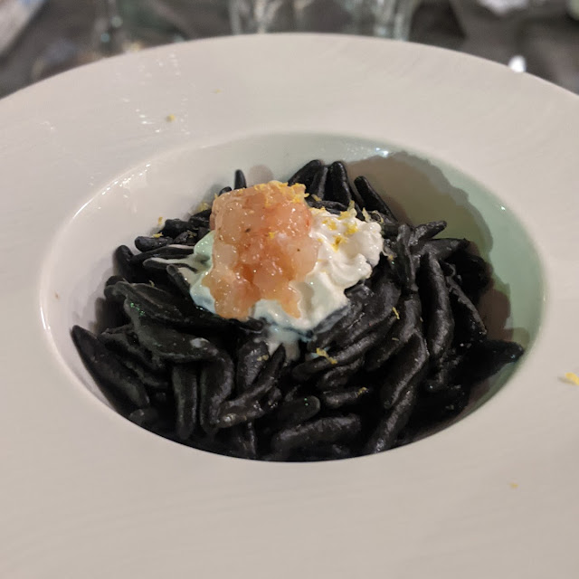 Pici Con Burrata E Salmone