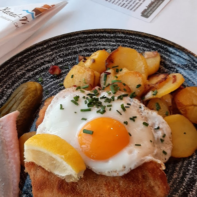 Schnitzel Hamburger Art