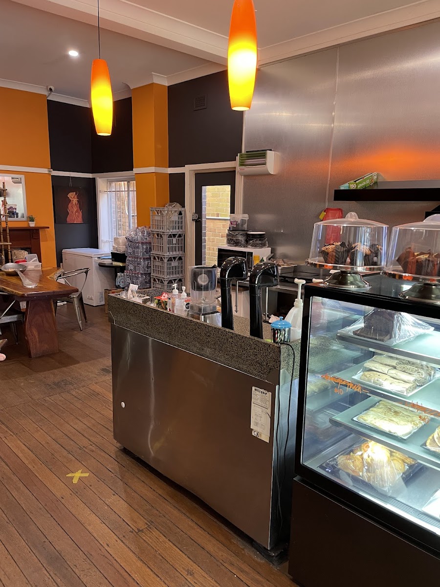 Alice Cafe Restaurant